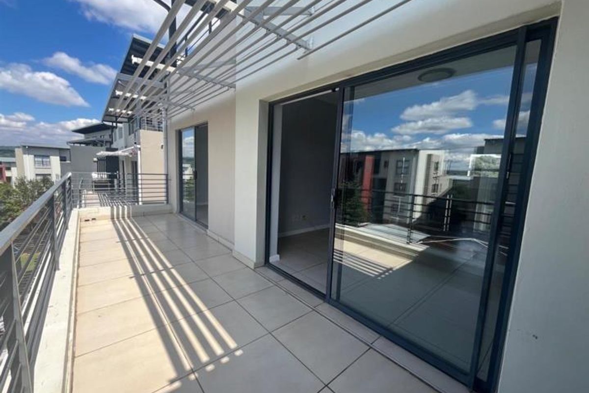 Apartment For Sale In Sandton - Photo 3