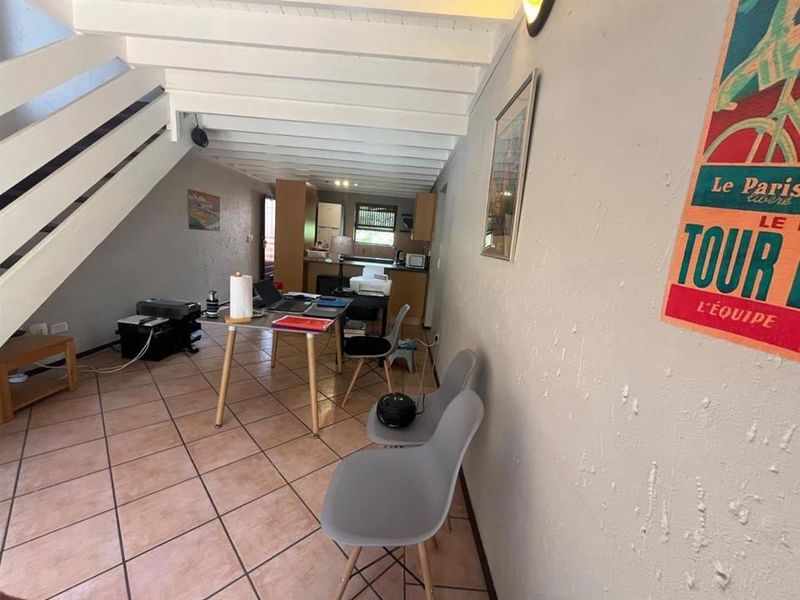 Apartment For Sale In Sandton - Photo 7