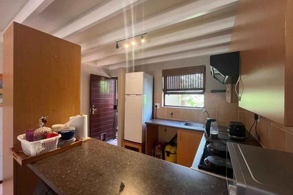 Apartment For Sale In Sandton - Photo 3