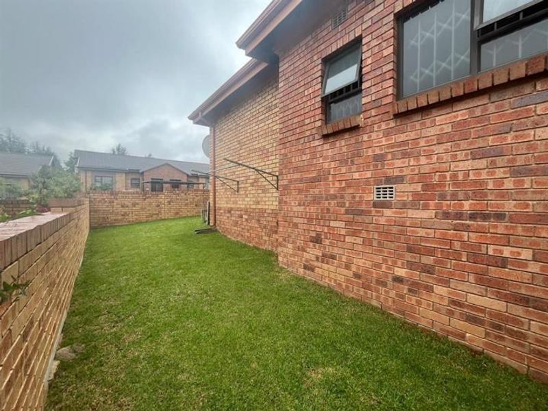 Townhouse For Sale In Roodepoort - Photo 3