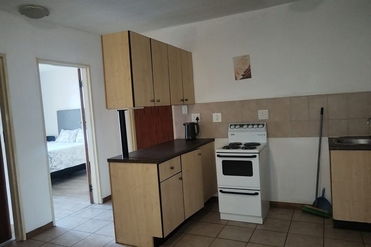 Apartment Rental Monthly In Pretoria - Photo 4
