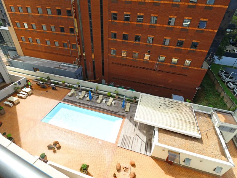Apartment Rental Monthly In Sandton - Photo 4