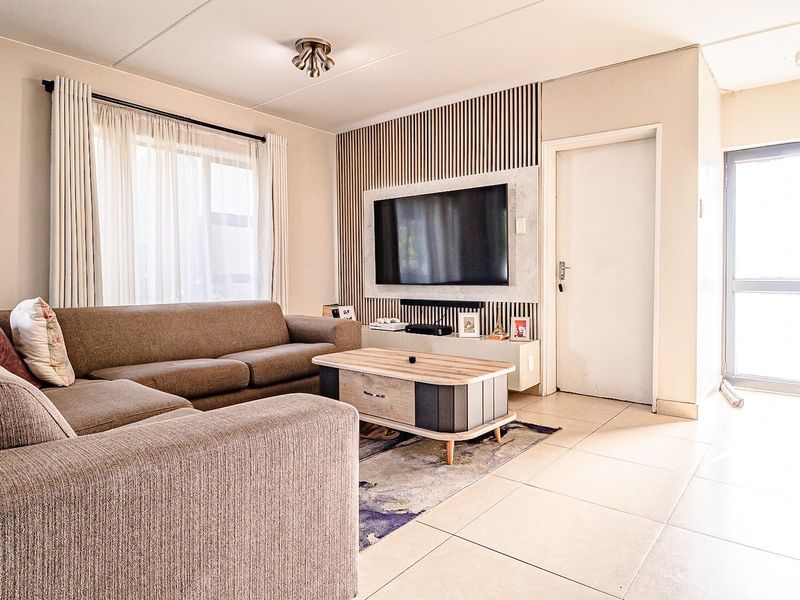 House For Sale In Sandton - Photo 7