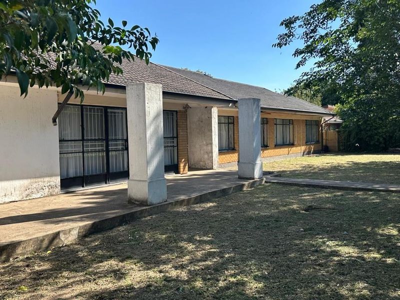 House For Sale In Vanderbijlpark - Photo 1
