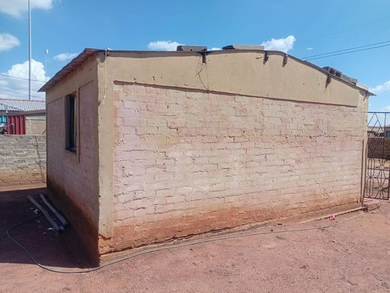 House For Sale In Sebokeng - Photo 1