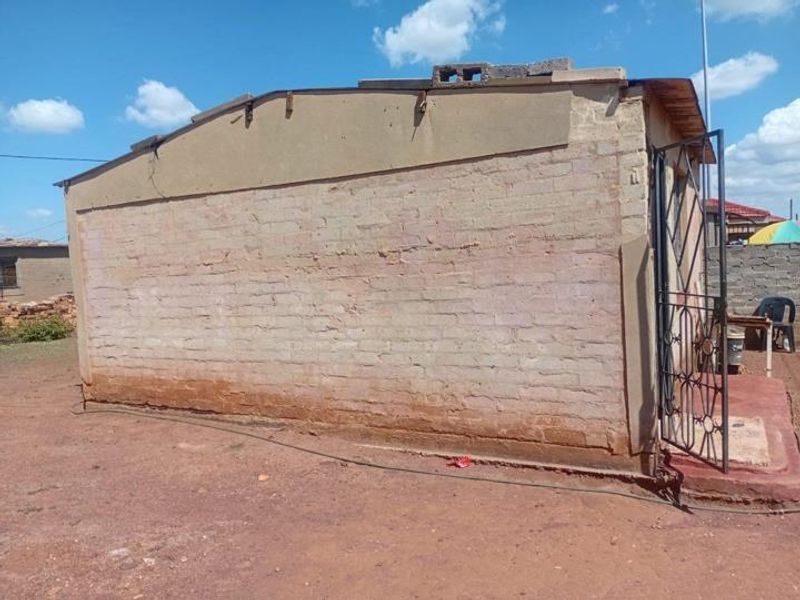 House For Sale In Sebokeng - Photo 2