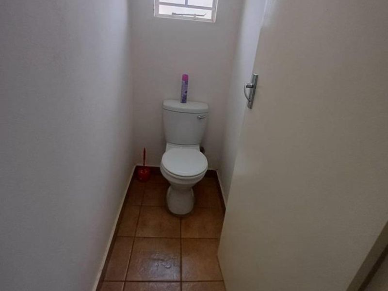 House For Sale In Walkerville - Photo 8