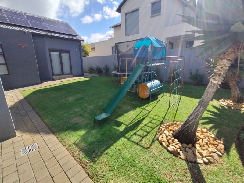 House For Sale In Centurion - Photo 3