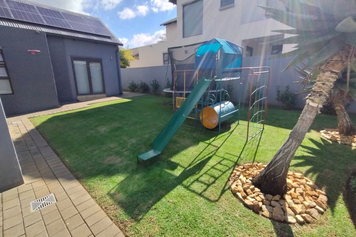 House For Sale In Centurion - Photo 3
