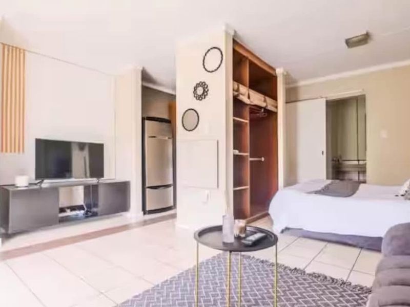 Apartment For Sale In Sandton - Photo 6