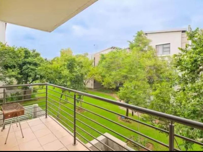 Apartment For Sale In Sandton - Photo 4