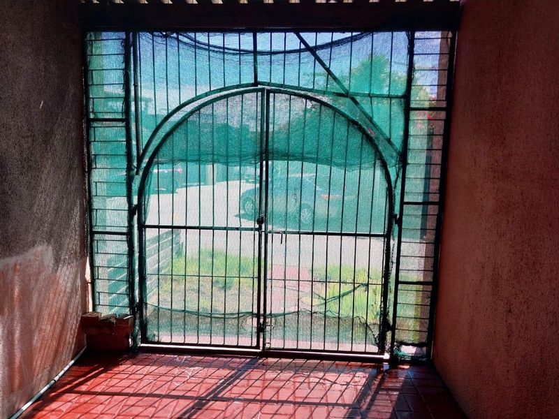 House For Sale In Blue Downs - Photo 5