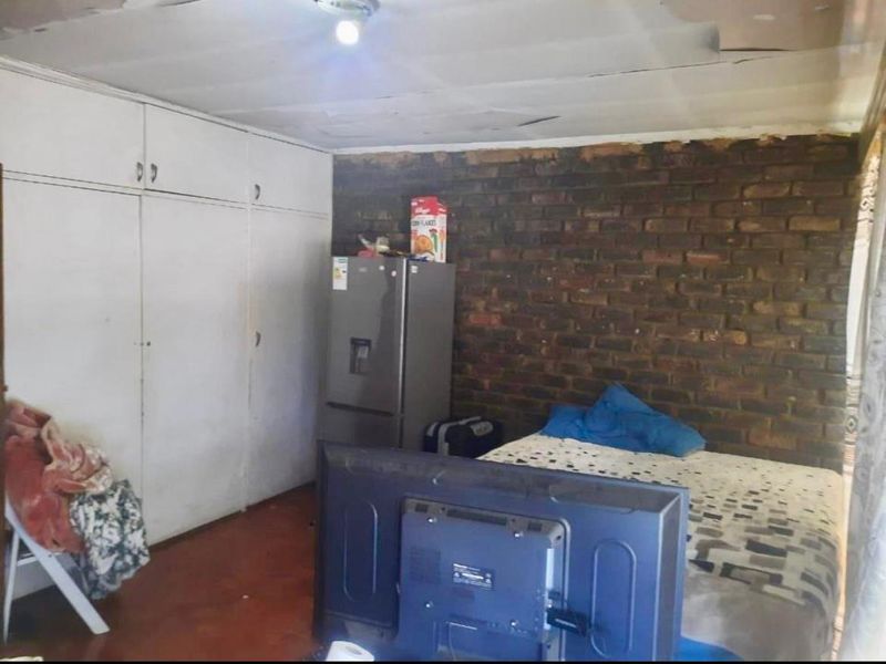 Apartment For Sale In Pretoria - Photo 6
