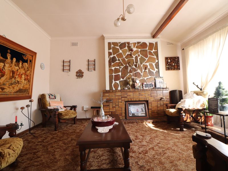 House For Sale In Kuils River - Photo 7
