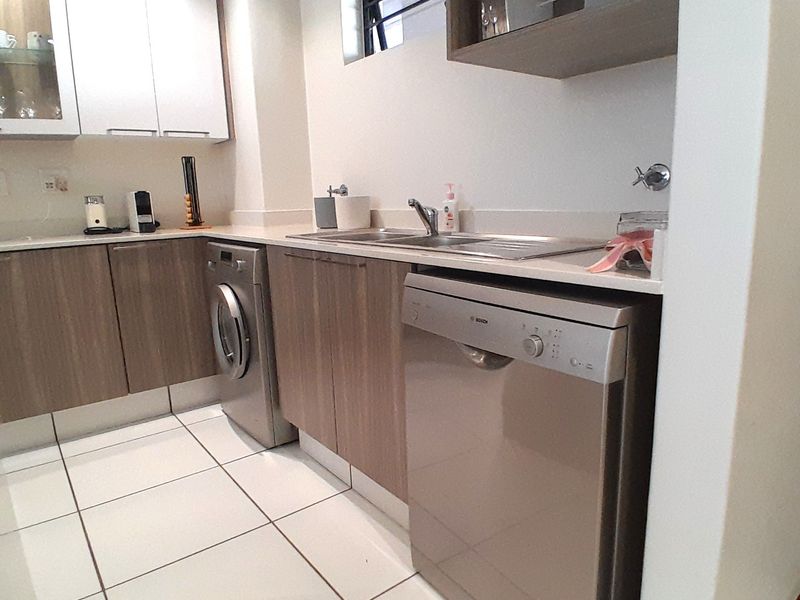 Apartment For Sale In Sandton - Photo 4