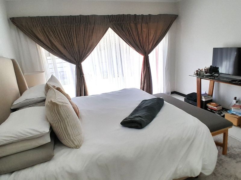 Apartment For Sale In Sandton - Photo 10