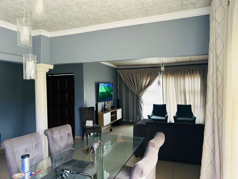 House Rental Monthly In Akasia - Photo 3