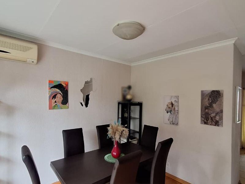 Townhouse For Sale In Benoni - Photo 7