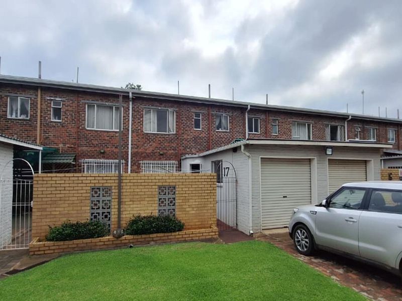 Townhouse For Sale In Benoni - Photo 1