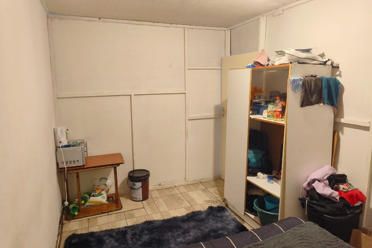 Apartment For Sale In Pretoria - Photo 3