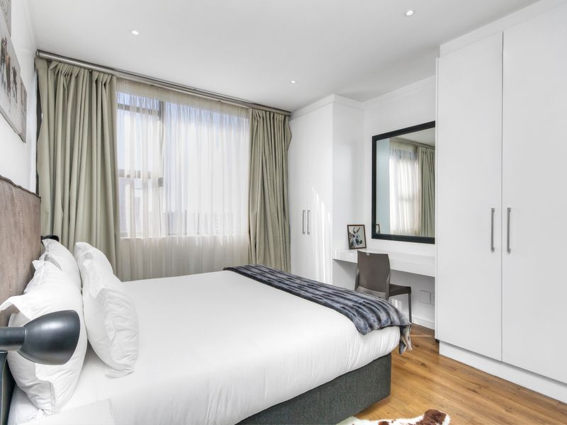 Apartment For Sale In Sandton - Photo 9