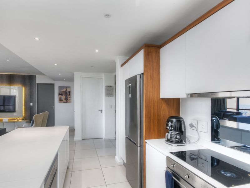 Apartment For Sale In Sandton - Photo 3