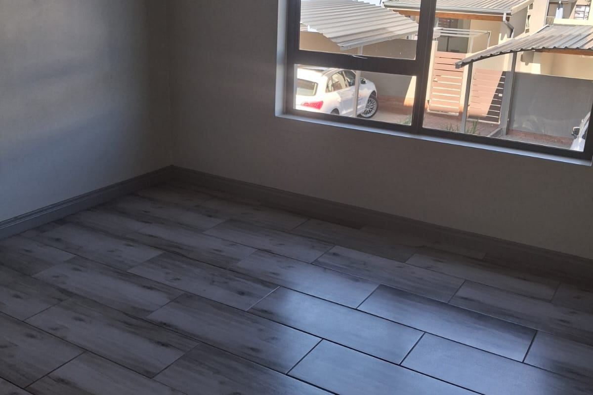 Townhouse For Sale In Midrand - Photo 5