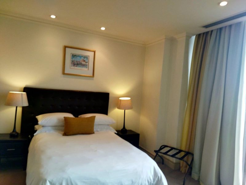 Apartment Rental Monthly In Sandton - Photo 8