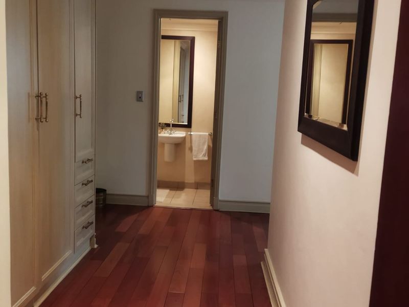 Apartment Rental Monthly In Sandton - Photo 10