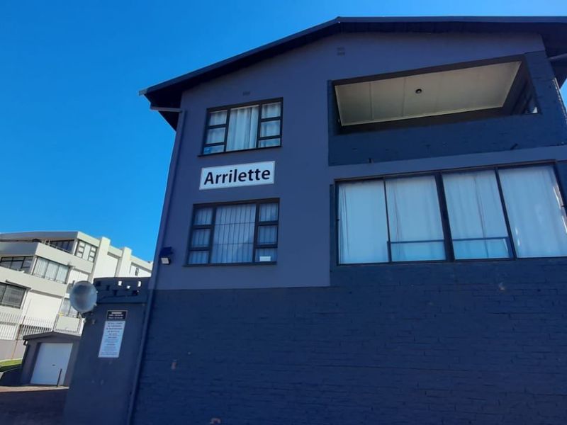 Apartment For Sale In Margate - Photo 1