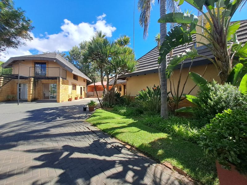 House For Sale In Polokwane - Photo 2
