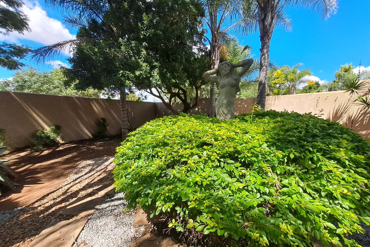 House For Sale In Polokwane - Photo 3