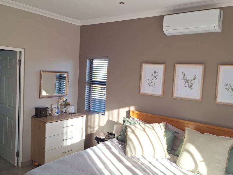 Townhouse For Sale In Bloemfontein - Photo 9