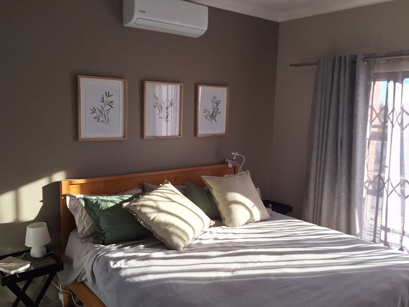 Townhouse For Sale In Bloemfontein - Photo 7