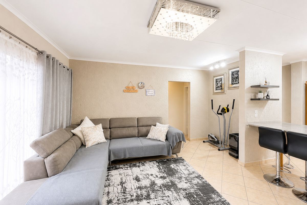 Apartment For Sale In Sandton - Photo 4