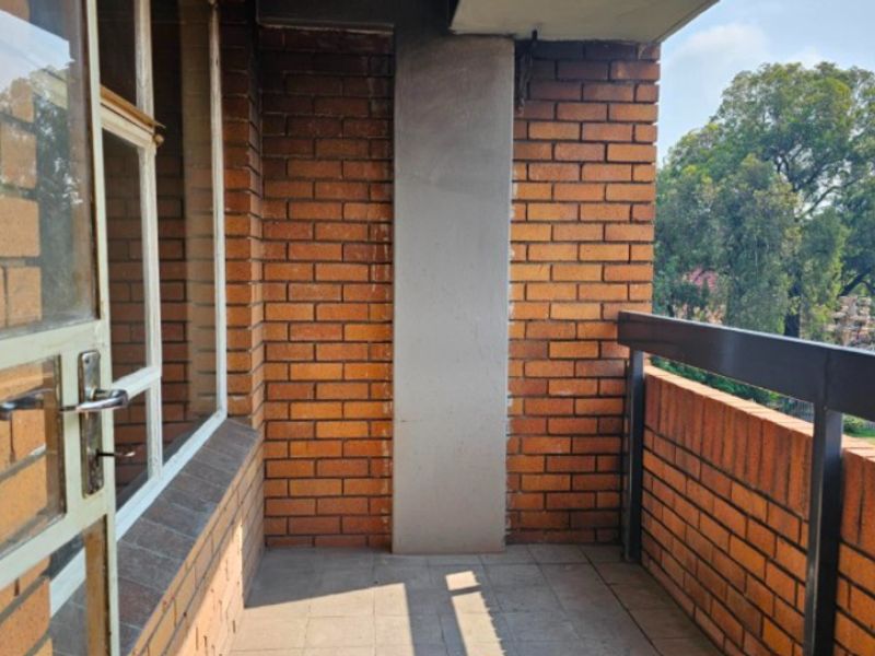 Apartment For Sale In Germiston - Photo 7