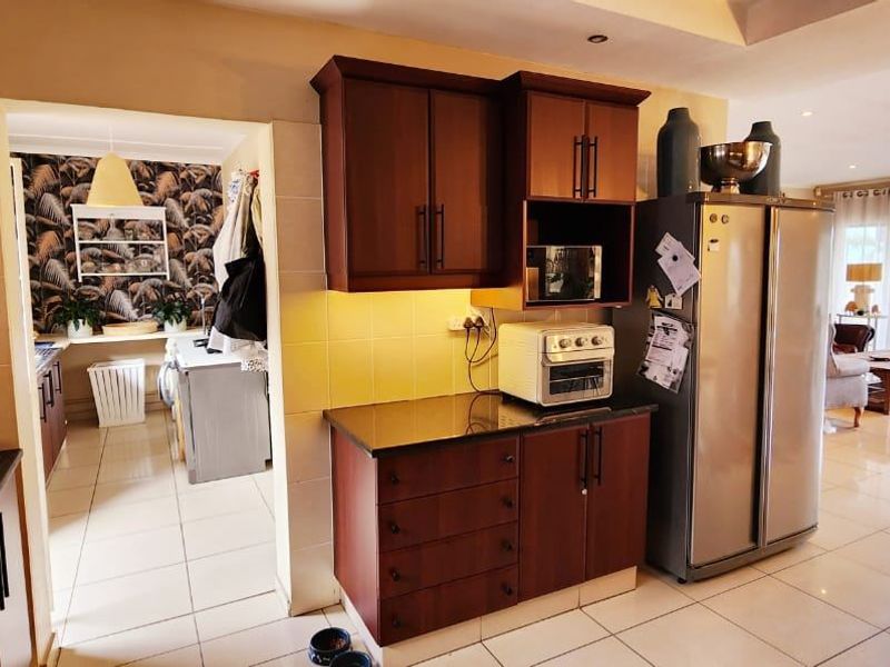House For Sale In Scottburgh - Photo 8