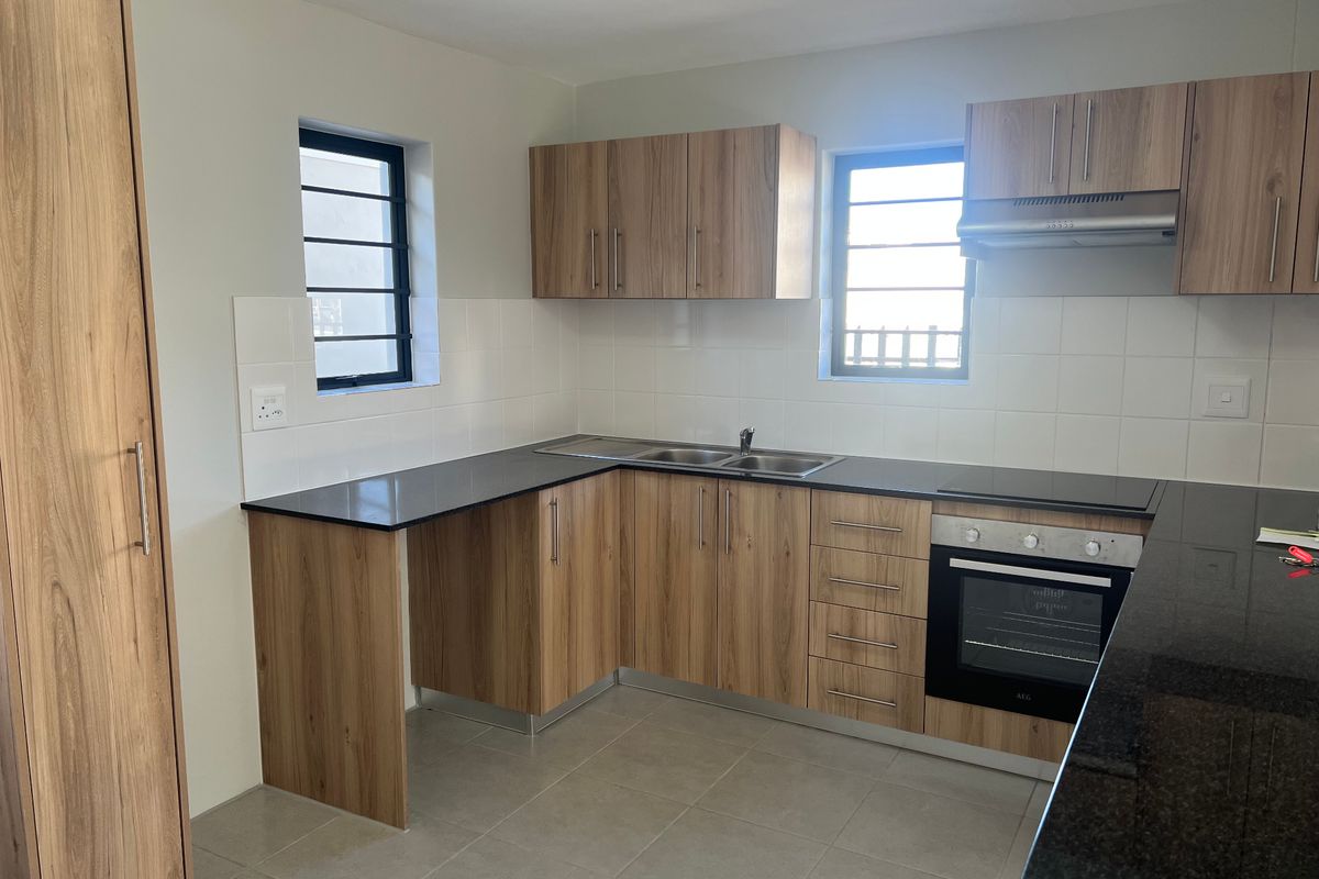House For Sale In Blouberg - Photo 4