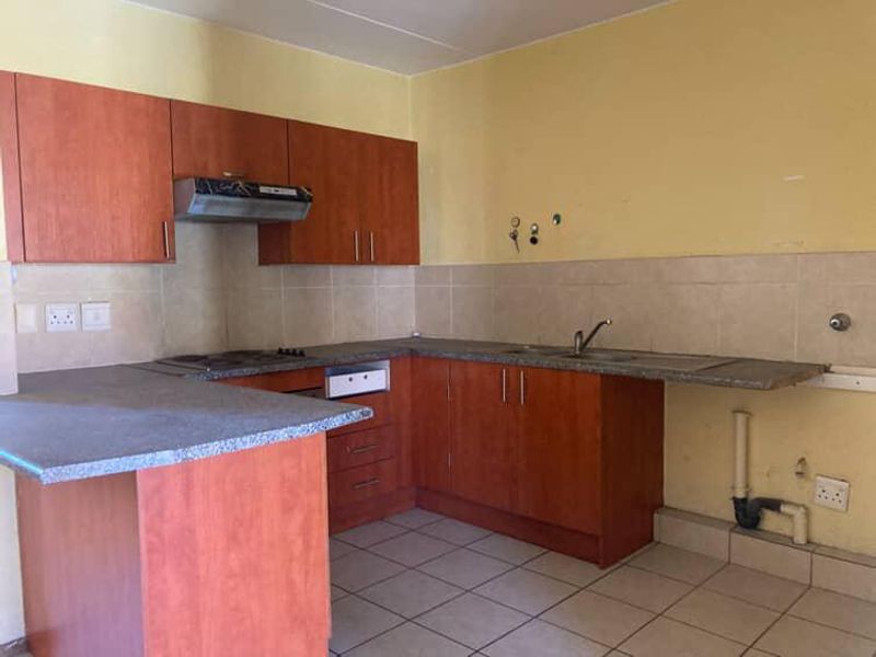 Apartment For Sale In Boksburg - Photo 9