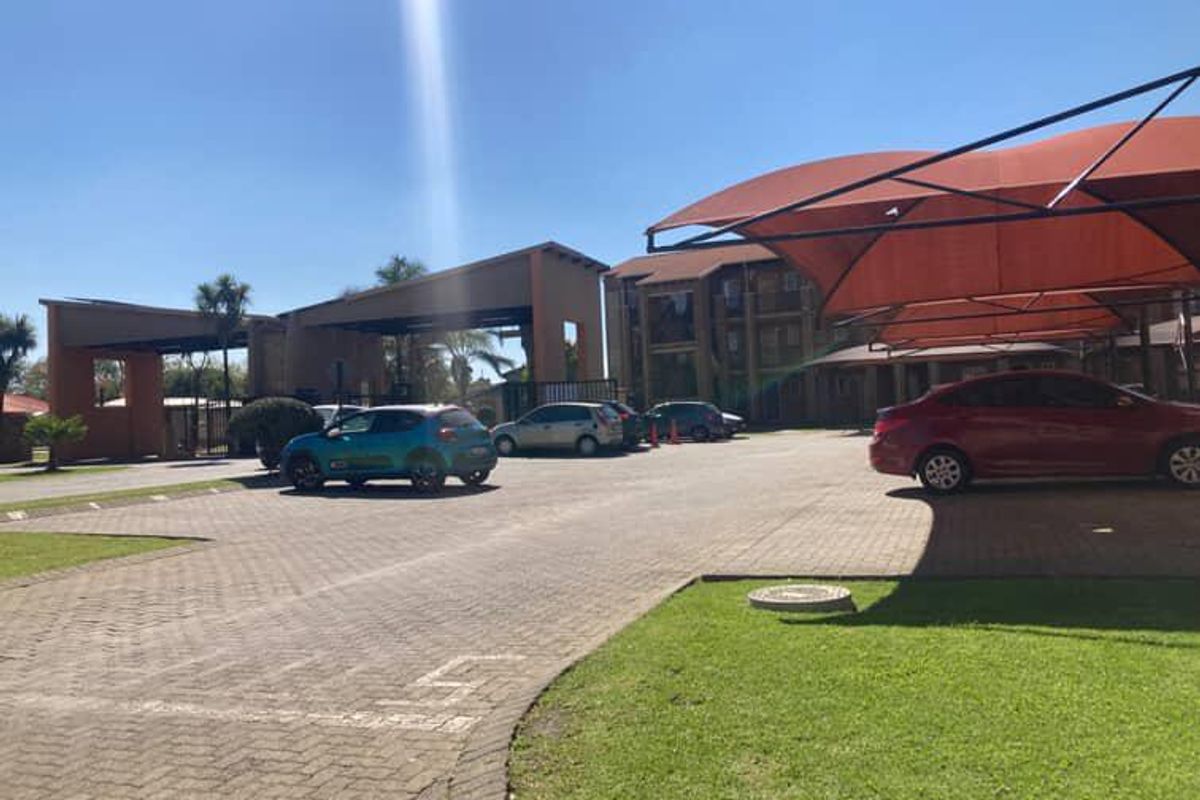 Apartment For Sale In Boksburg - Photo 2