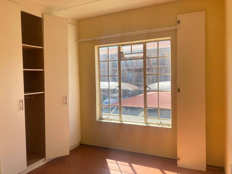 Apartment For Sale In Boksburg - Photo 4