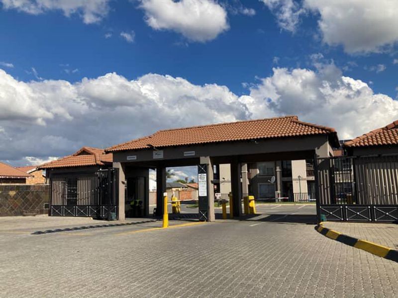 Apartment For Sale In Boksburg - Photo 1