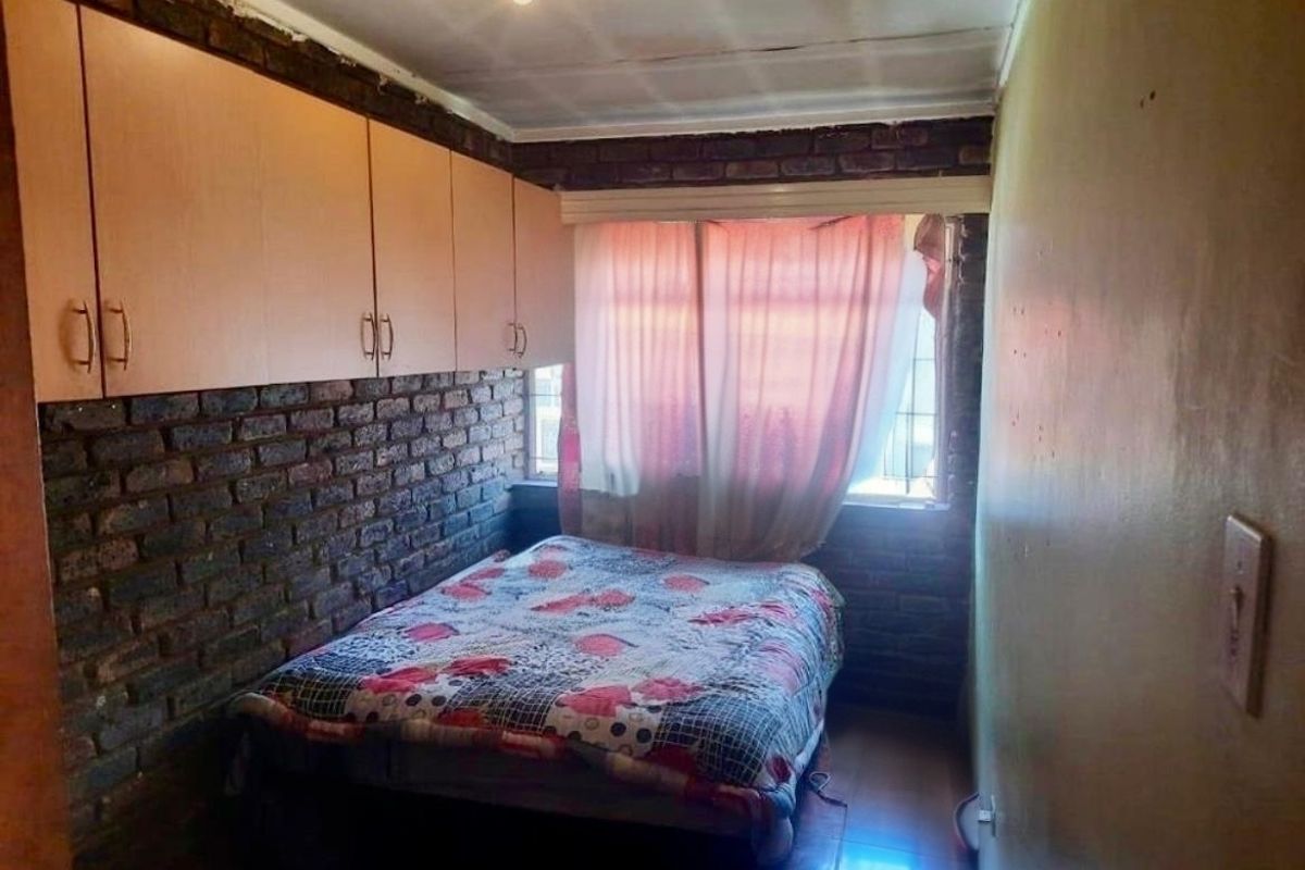 Apartment For Sale In Pretoria - Photo 4
