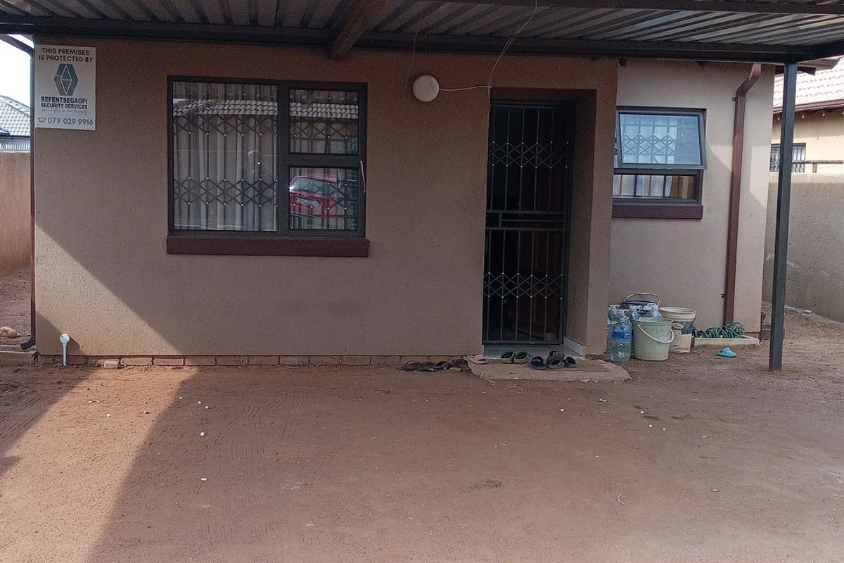 House For Sale In Soshanguve - Photo 3