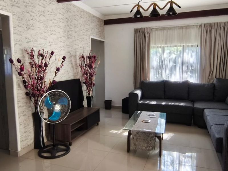 House For Sale In Port Edward - Photo 5