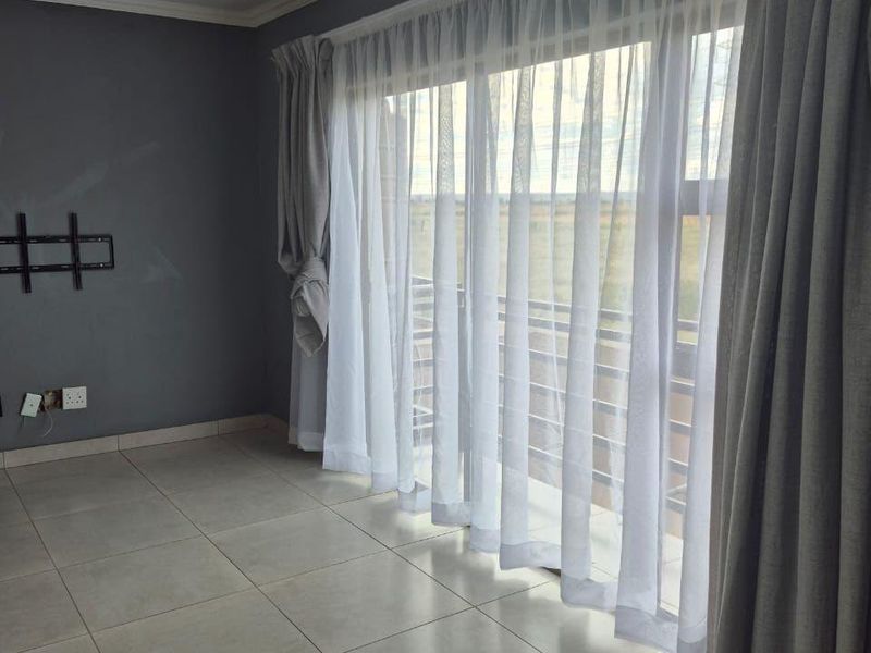 Apartment Rental Monthly In Soweto - Photo 8