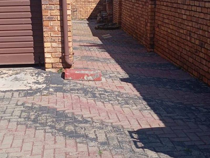 House For Sale In Pretoria - Photo 3