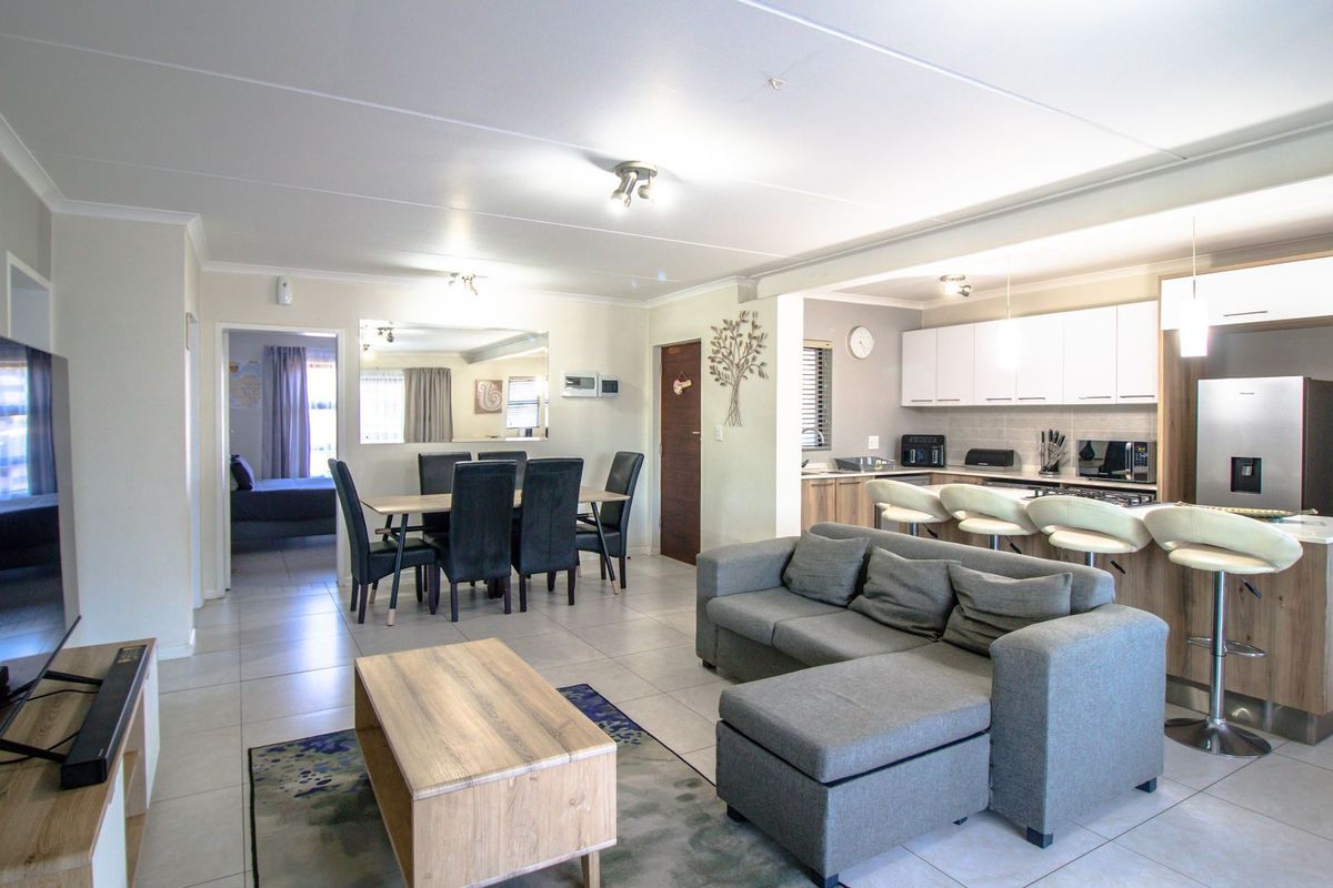 Apartment Rental Monthly In Edenvale - Photo 4