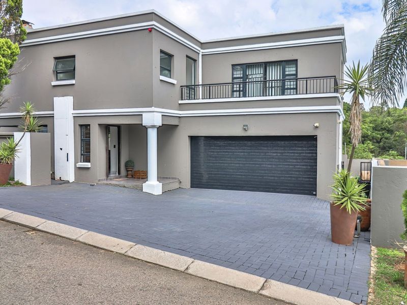 House For Sale In Midrand - Photo 2