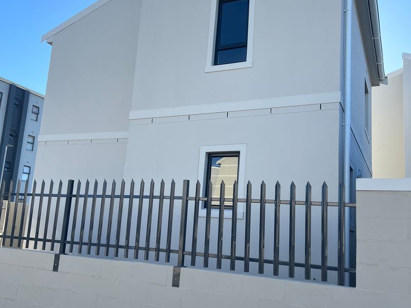 House For Sale In Blouberg - Photo 7